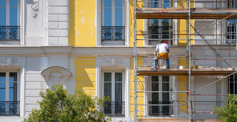 Ravalement de façade : quand et pourquoi le faire ? Succi Peinture
